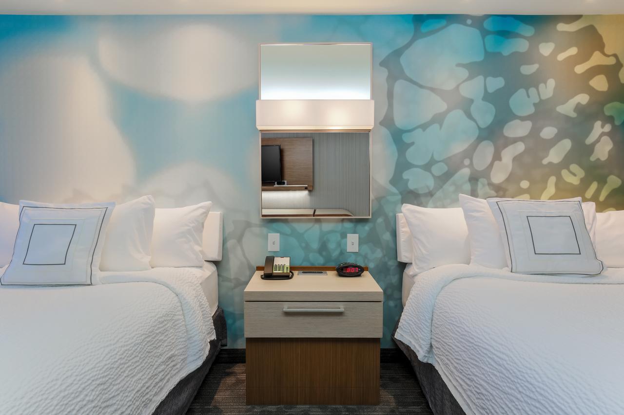 Courtyard By Marriott Dallas Midlothian At Midlothian Conference Center Екстер'єр фото