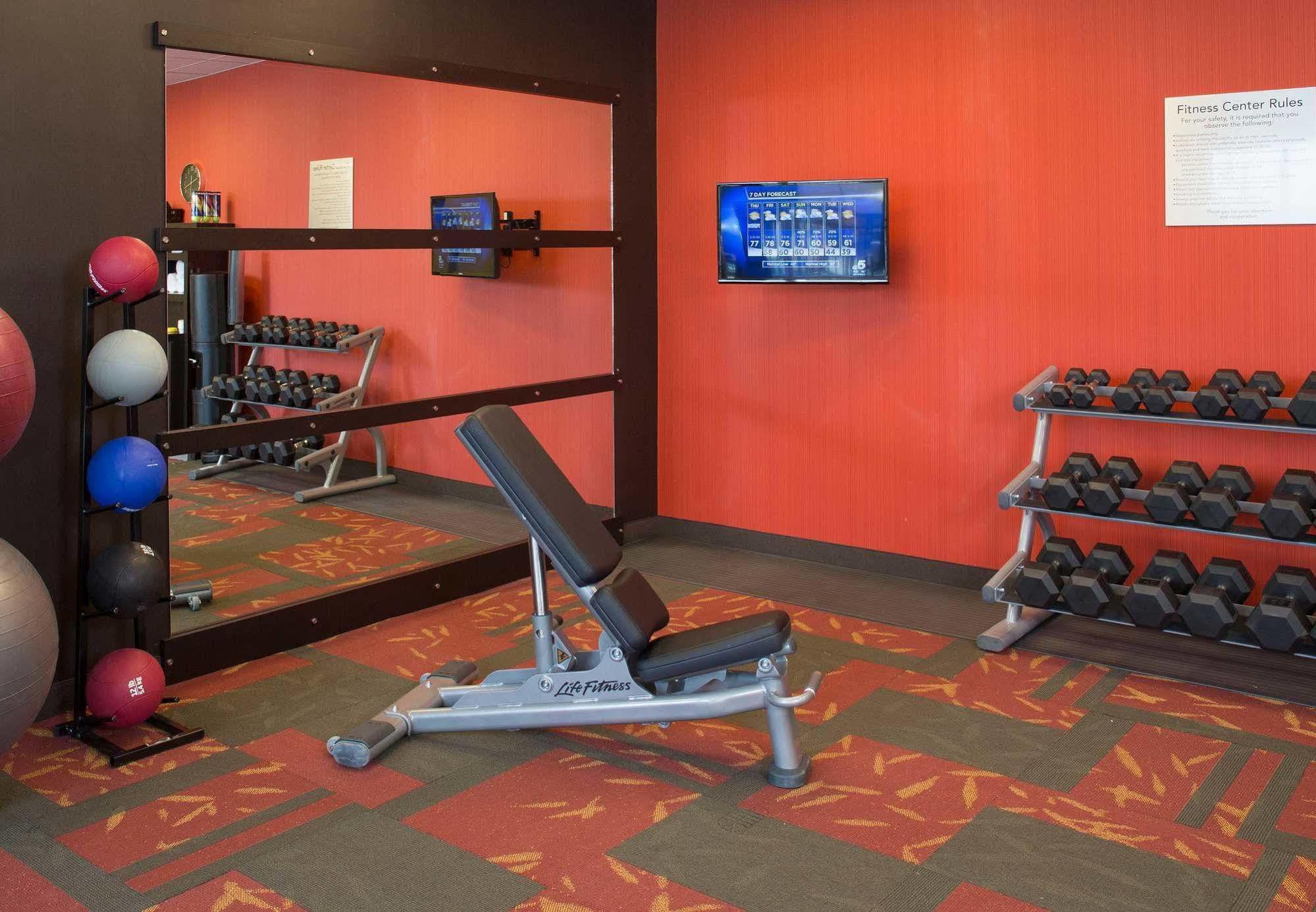 Courtyard By Marriott Dallas Midlothian At Midlothian Conference Center Екстер'єр фото